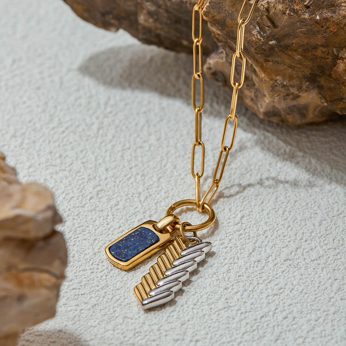 New! product photo from Aruary